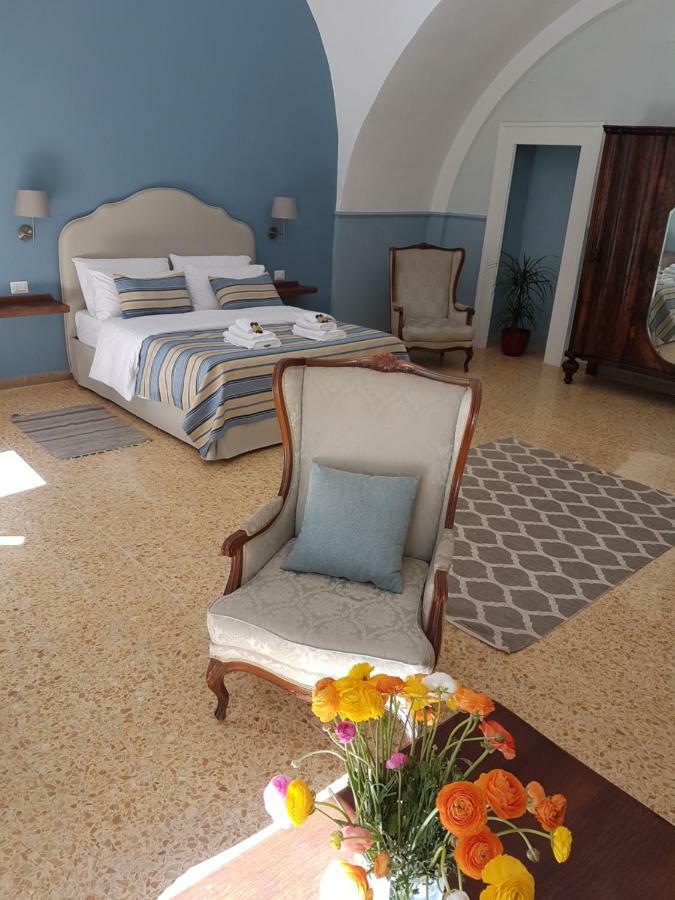 Aragonese Luxury Rooms Неаполь Экстерьер фото